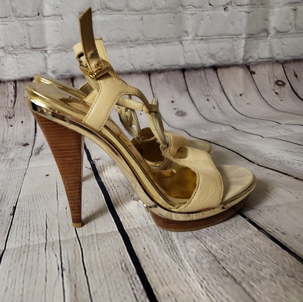 Michael Kors Cream and Gold Sandals